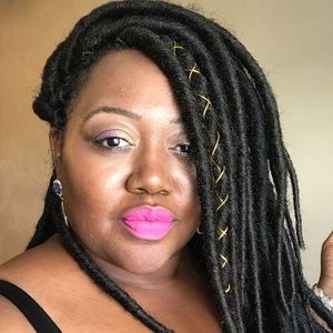 Meet your Posher, Dora